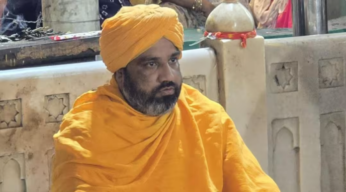 (Syed Naseeruddin Chishti expressed concern over Bangladesh violence, file photo)